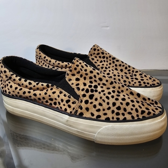 Restricted Spotted Cheetah Print Slip On Slide Sneakers, sz 9 - Picture 1 of 8